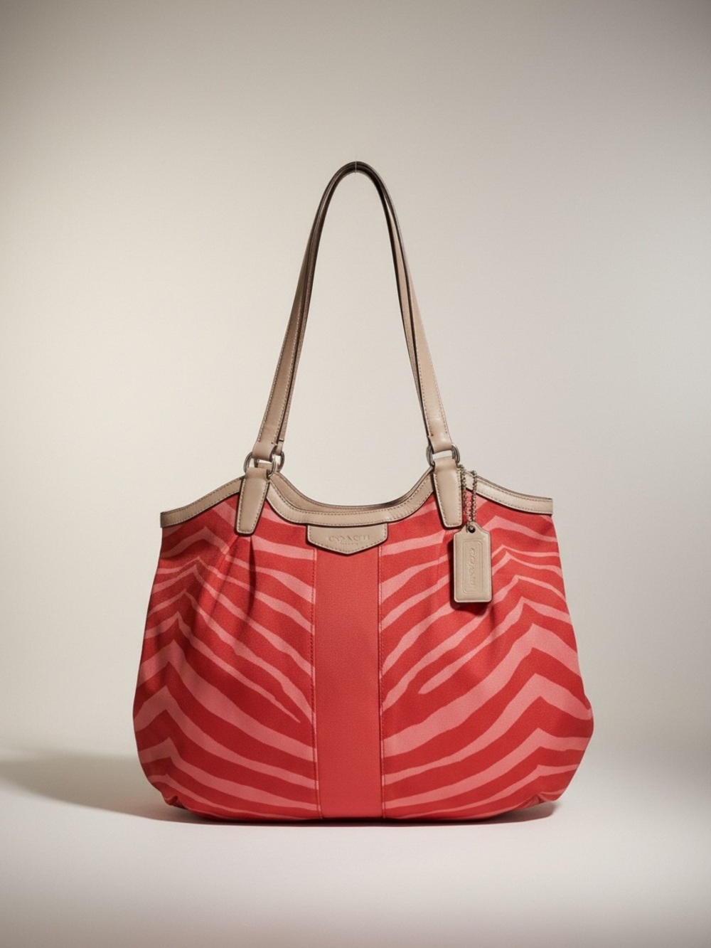 ✨Coach Devin Zebra Print Shoulder Bag F24022 Red Coral Jacquard Tote Rare - Picture 3 of 12